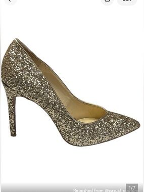 Jessica Simpson Gold Glitter Pointed-Toe Stiletto Pumps